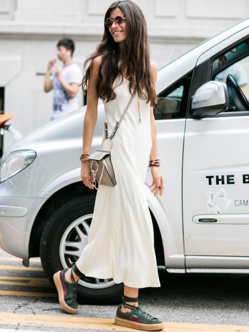 Le laage espadrille semble dsormais s'appliquer aux sneakers