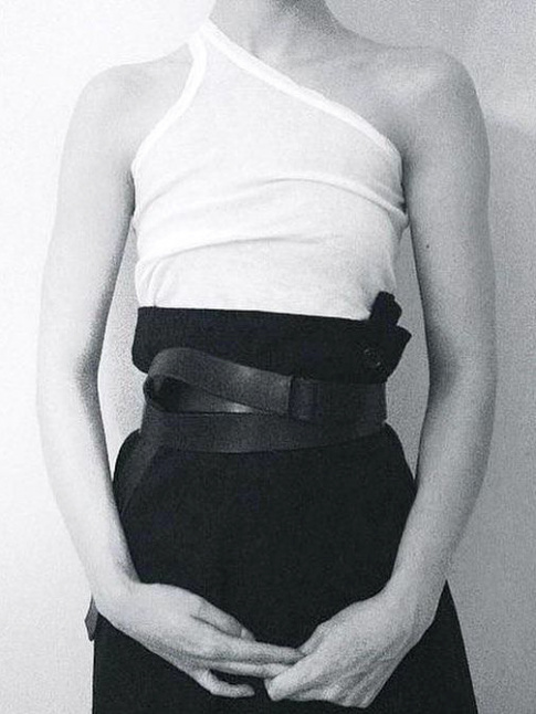 Oui au look noir et blanc mariant audace et minimalisme !