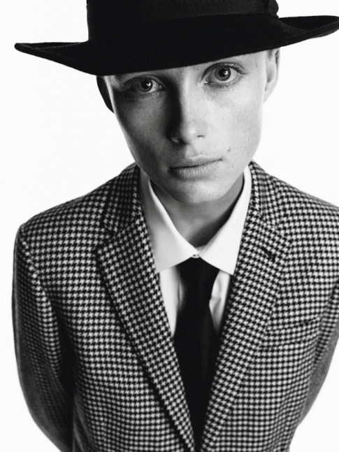 Rien de tel qu'un minois fminin pour sublimer un look tomboy !