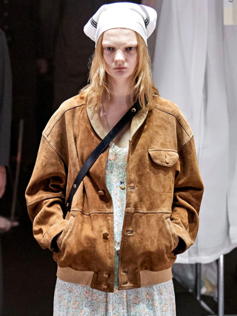 Mission du mois : dnicher un ersatz de ce blouson Gucci dans une friperie !