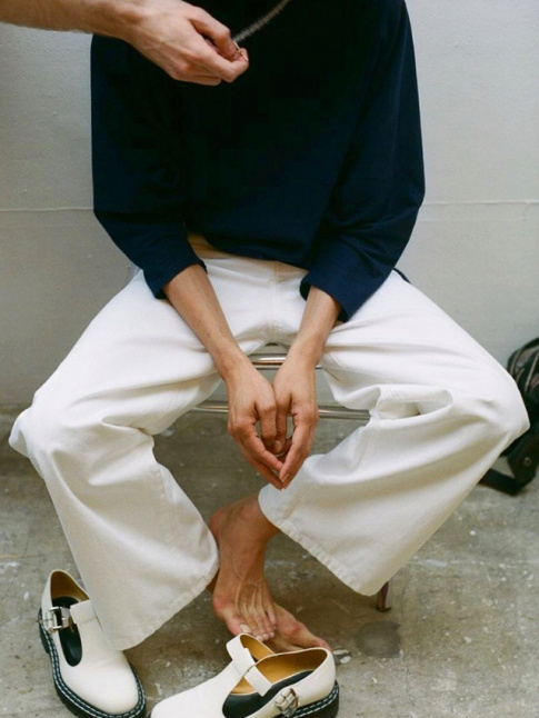 Wanted : un pantalon blanc large 7/8 !