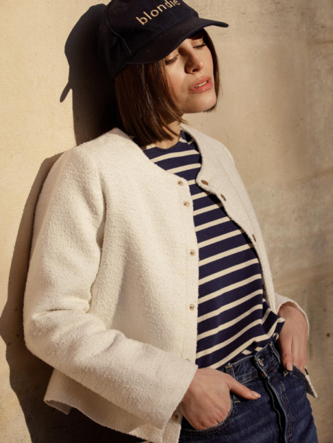 Pour ou contre la veste sans col ?