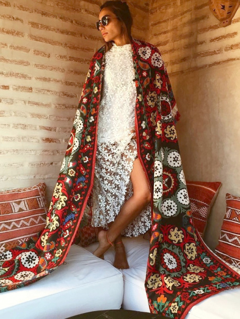 Imprim folk + dentelle blanche = le bon mix