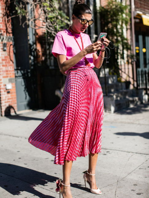 Oui aux camaeux de roses travaills en mode cool/chic !