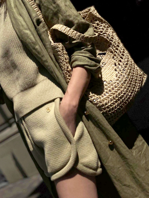 S'amuser avec les matires ou comment donner vie  un look casual ! 