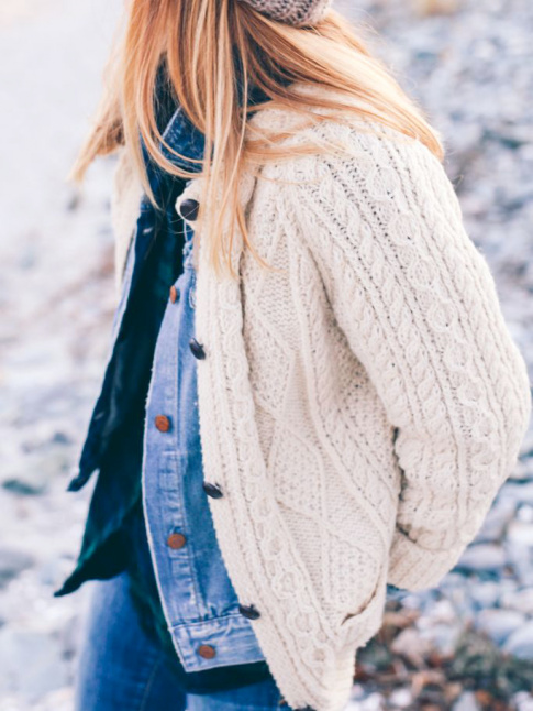 Faire se rencontrer les textures, l'une des clefs d'un look russi !
