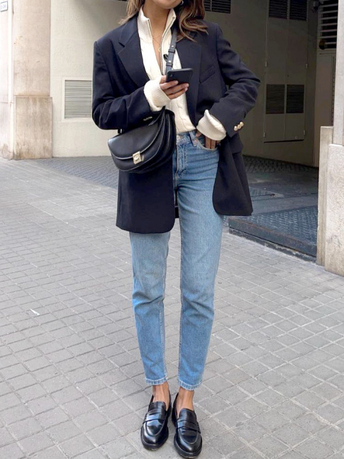 Blazer + pull camionneur + jean 7/8 = le bon mix