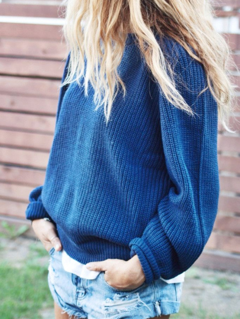 Wanted : un gros pull bleu crulen un brin fonc !