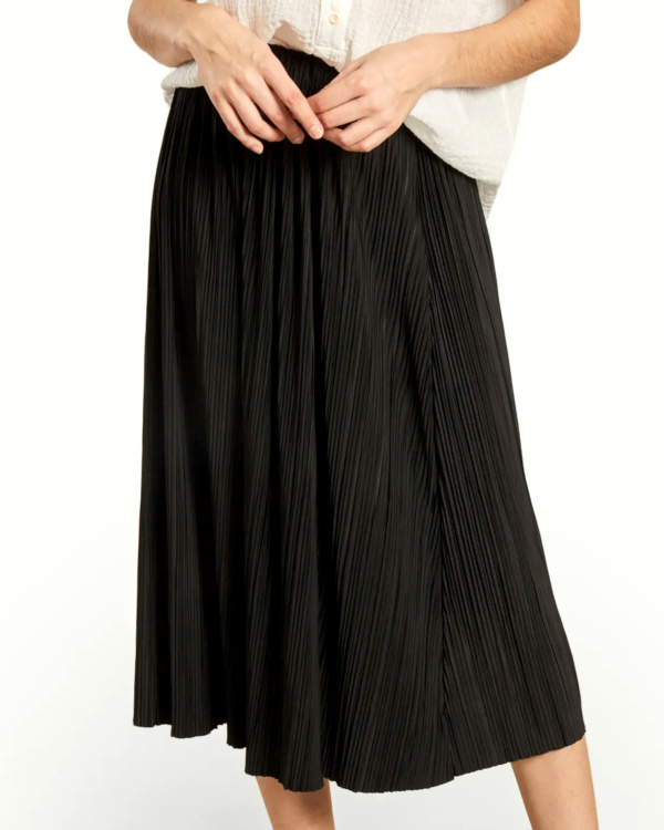 Longue jupe plisse en jersey avec un effet fluide flottant et une taille elastique
