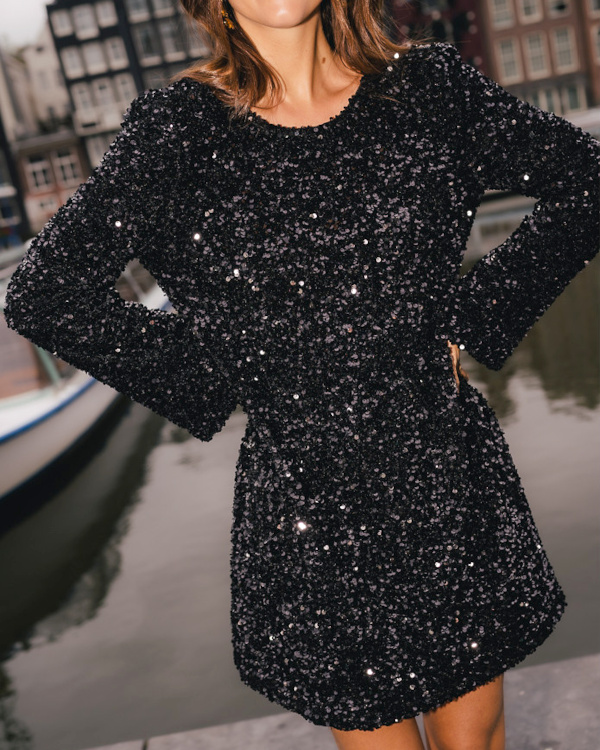 Robe  sequins noirs