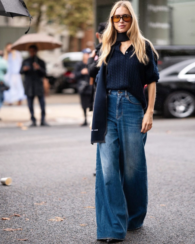 Mêlant nonchalance et douceur automnale, ce look a tout bon !