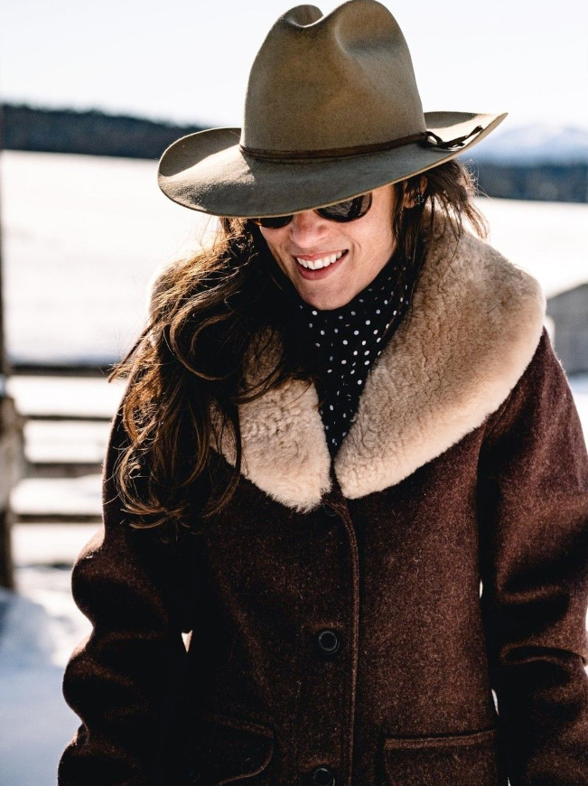 Les pois : l'imprimé inattendu et bien vu pour twister un look hivernal !
