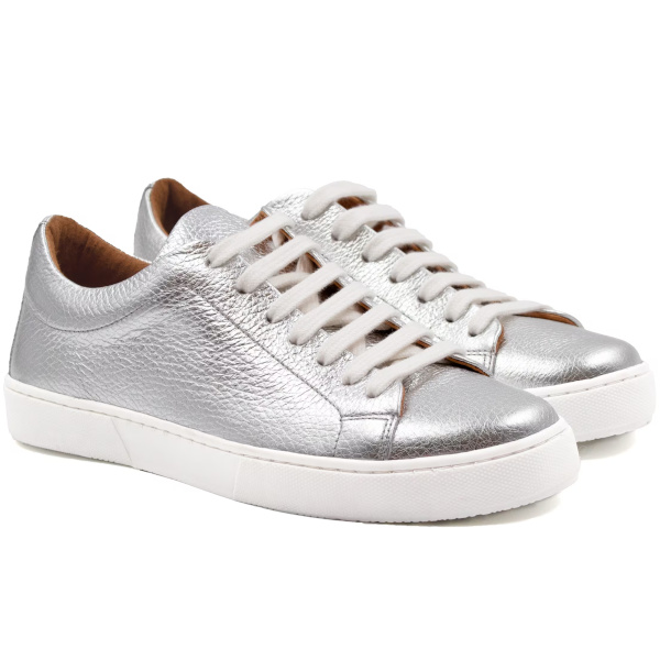 Tennis lacet cuir grainé métallisé argenté