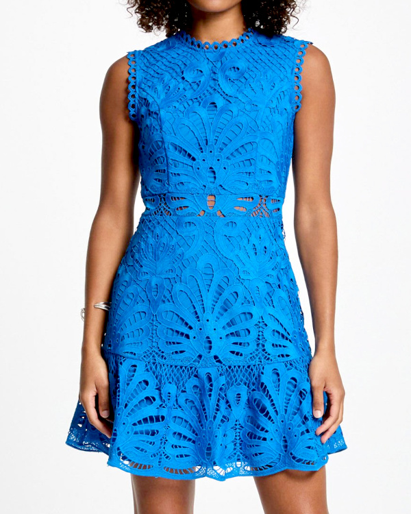 Robe courte trapze dentelle bleu electrique femme