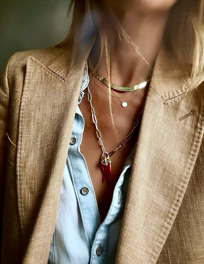 Wanted : un blazer fleurant bon l'été !