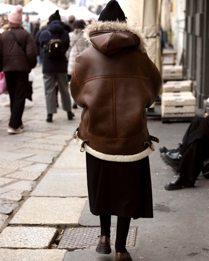 À la fois original et confortable, ce look ne manque pas de charme !